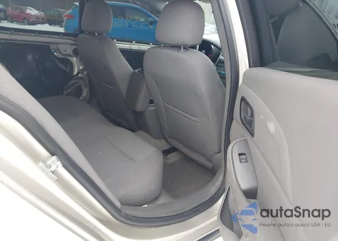 2013 Chevrolet Malibu 1Ls z USA, uszkodzony, nr VIN 1G11B5SA1DF156030